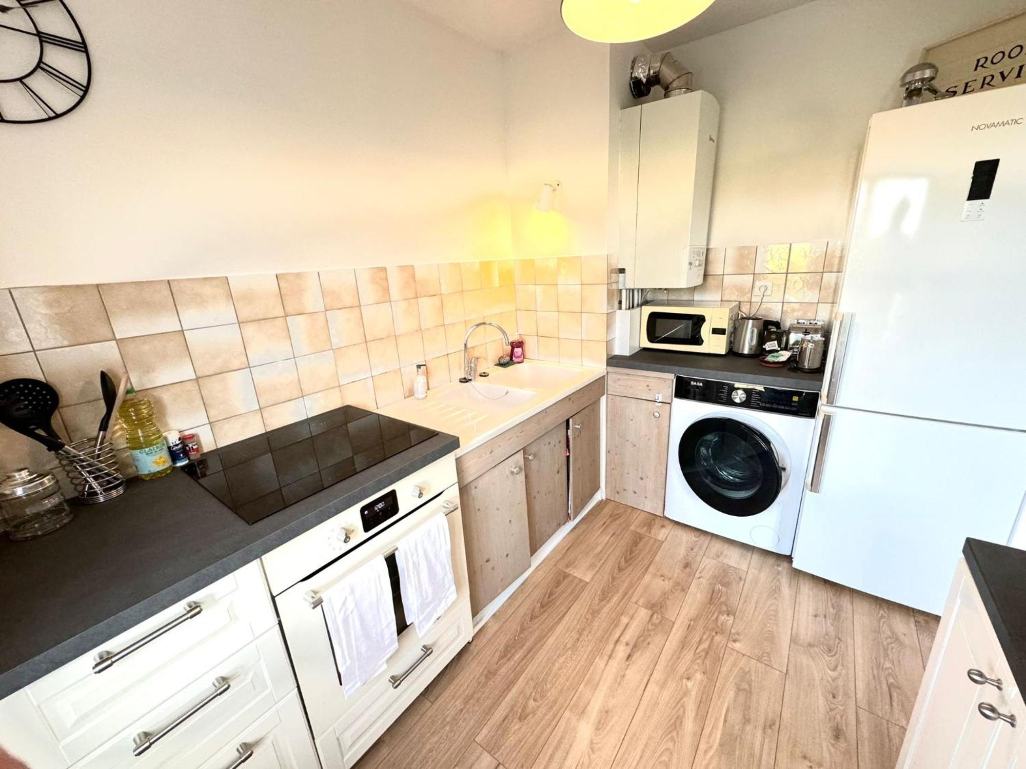 Appartement Quai Saone - By Primo C0Nciergerie Tournus Buitenkant foto